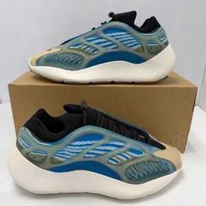 adidas Yeezy 700 V3 Arzareth Men’s Sneakers Size 6.5 G54850